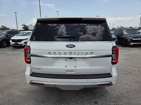 Used 2023 Ford Expedition Platinum AWD/4WD image 12
