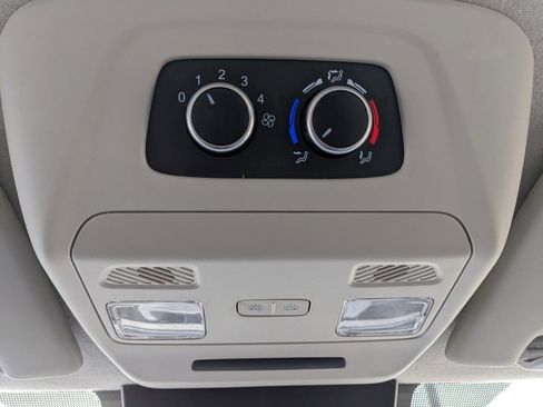 Used 2023 Ford Transit 350 XLT image 44