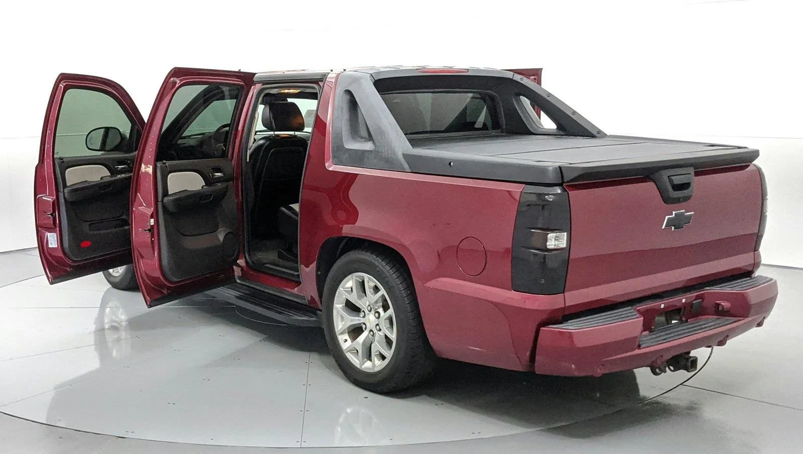 Used 2007 Chevrolet Avalanche LT w/ LT Preferred Equipment Group AWD/4WD image 13