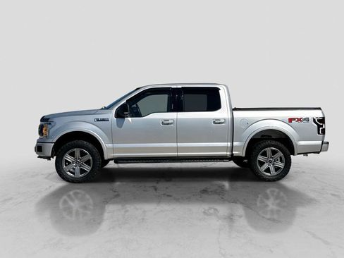 Used 2018 Ford F150 XLT w/ Equipment Group 302A Luxury AWD/4WD image 3