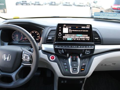 New 2026 Honda Odyssey EX-L image 34