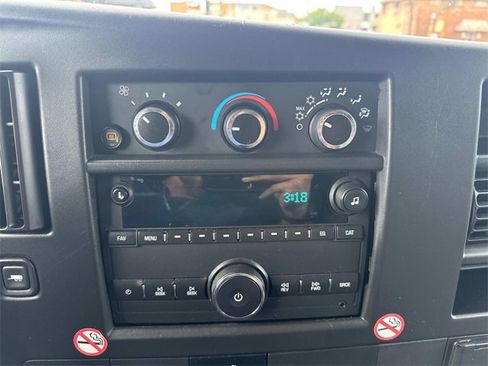 Used 2023 Chevrolet Express 2500 Work Van w/ Driver Convenience Package image 29
