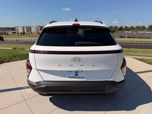 Used 2024 Hyundai Kona SEL FWD image 8