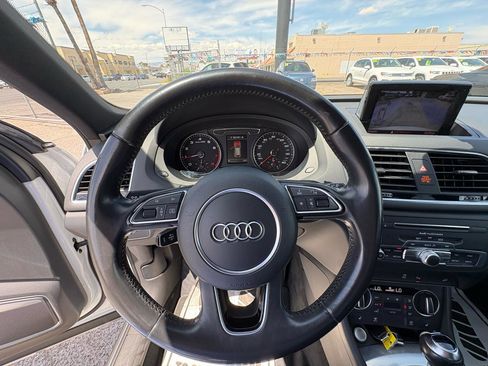 Used 2016 Audi Q3 2.0T Prestige AWD/4WD image 13