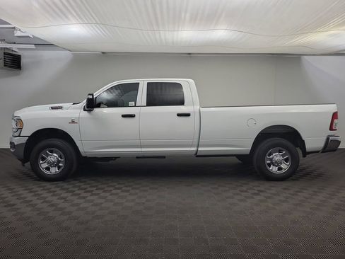 Used 2024 RAM 3500 Tradesman w/ Chrome Appearance Group image 2