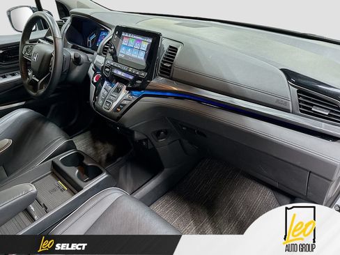 Used 2024 Honda Odyssey Elite image 34