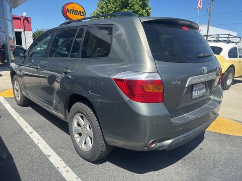 Used 2008 Toyota Highlander 4WD image 2