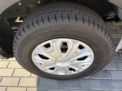 Used 2024 Ford Transit 250 Low Roof w/ Exterior Upgrade Package image 13