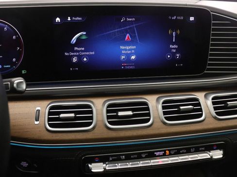 Certified 2021 Mercedes-Benz Maybach GLS 600 4MATIC image 11