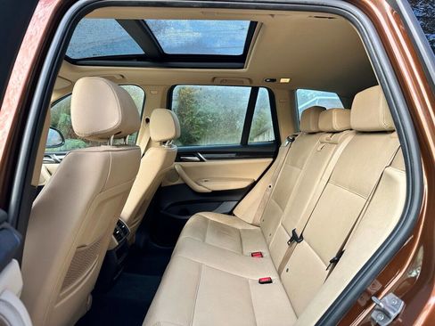 Used 2017 BMW X3 sDrive28i image 12