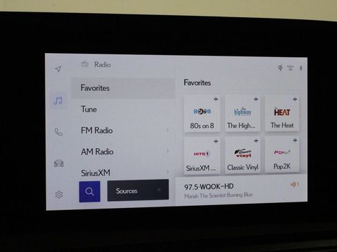 Used 2024 Lexus ES 350 w/ Premium Package image 31