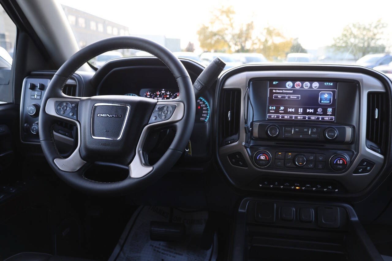 Used 2017 GMC Sierra 1500 Denali w/ Denali Ultimate Package AWD/4WD image 22