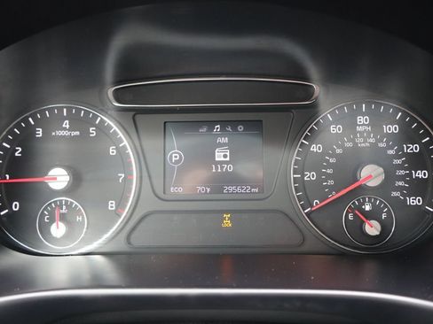 Used 2016 Kia Sorento LX AWD/4WD image 35