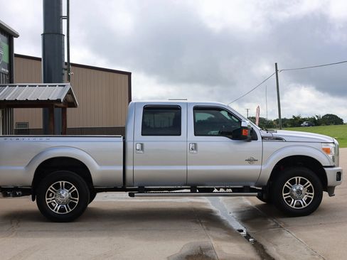 Used 2016 Ford F350 Platinum AWD/4WD image 2