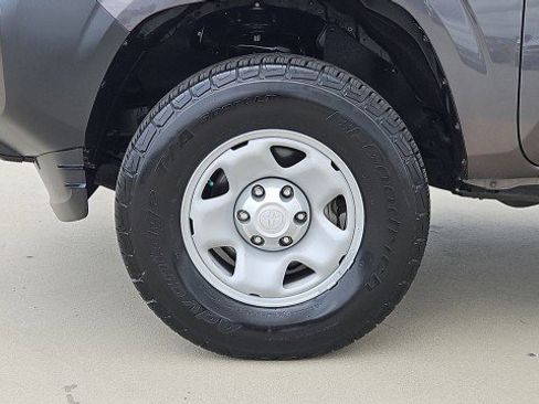Used 2019 Toyota Tacoma SR RWD image 27