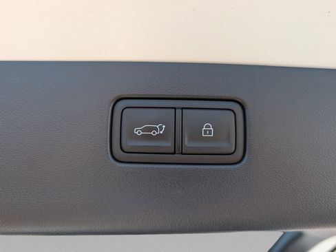 New 2026 Hyundai Ioniq 9 SE AWD/4WD image 19