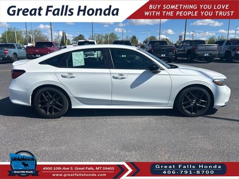 Certified 2025 Honda Civic Sport image 10