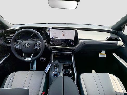 New 2026 Lexus TX 500h AWD image 17