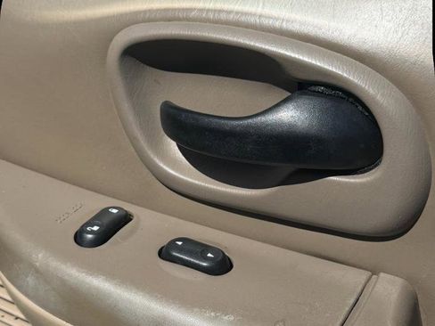 Used 2002 Ford F150 Lariat RWD image 20
