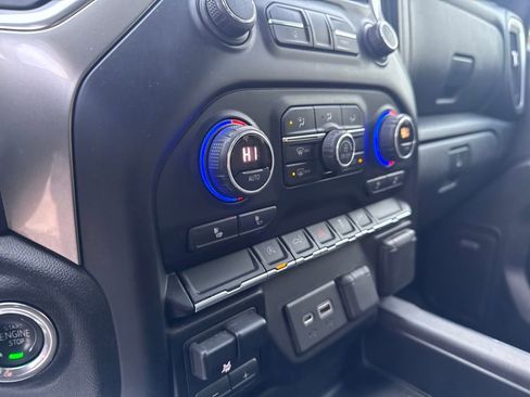 Used 2019 Chevrolet Silverado 1500 RST w/ All-Star Edition image 19