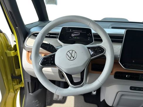 New 2025 Volkswagen ID. Buzz Pro S Plus image 12