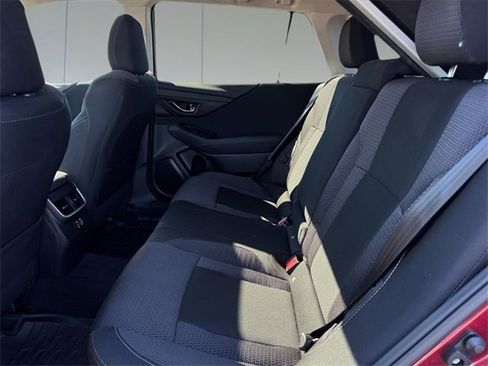 Used 2023 Subaru Outback Premium image 9