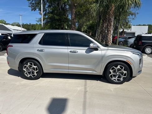 Used 2021 Hyundai Palisade Calligraphy w/ Cargo Package image 3