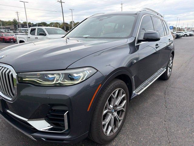 Used 2019 BMW X7 xDrive50i w/ Dynamic Handling Package AWD/4WD image 2