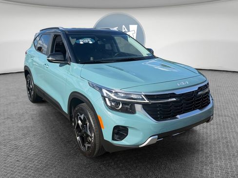Used 2025 Kia Seltos S AWD/4WD image 1