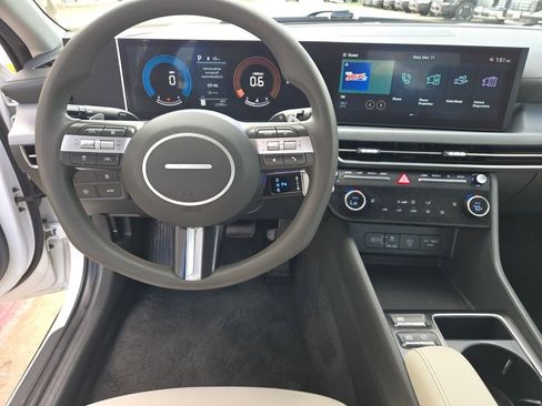Certified 2025 Hyundai Sonata SEL image 10
