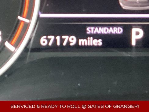 Used 2024 Nissan Rogue S FWD image 5