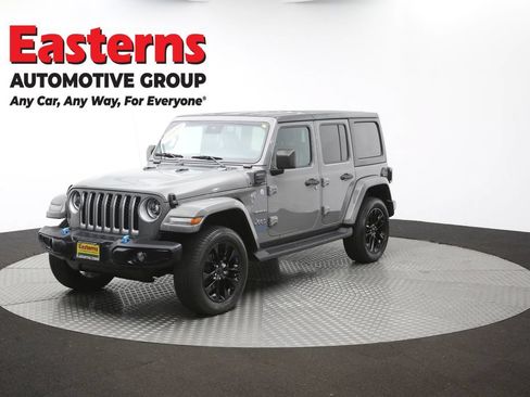 Used 2022 Jeep Wrangler Unlimited Sahara w/ Cold Weather Group AWD/4WD image 54