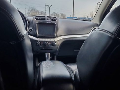 Used 2014 Dodge Journey SXT w/ Quick Order Package 28C image 38