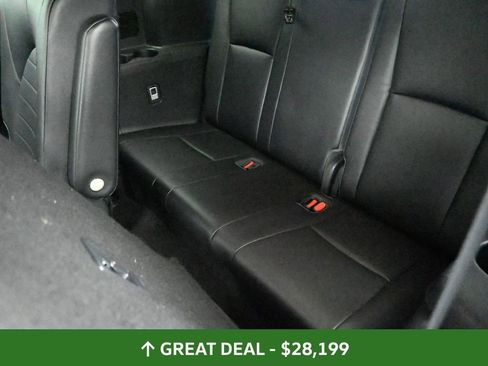 Used 2023 Toyota Highlander XLE image 19