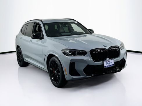 Used 2023 BMW X3 M40i w/ Premium Package image 3