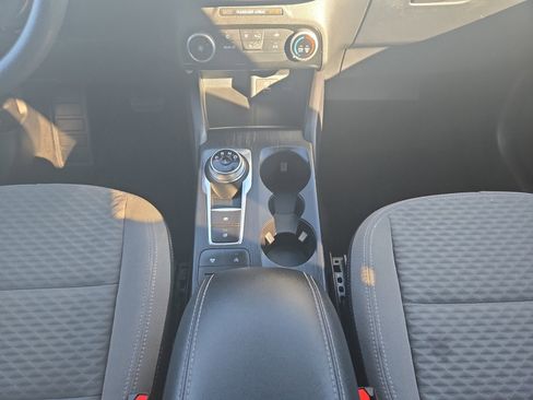 Certified 2022 Ford Escape SE image 21