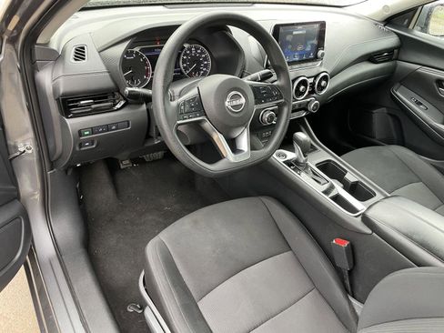 Used 2024 Nissan Sentra SV image 13