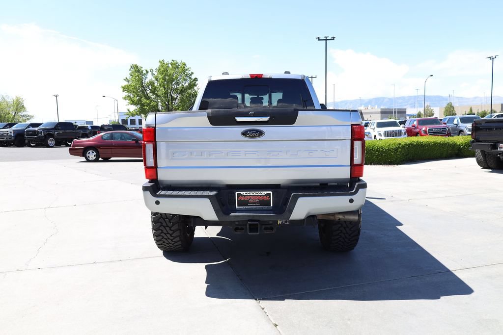 Used 2022 Ford F350 Lariat w/ Black Appearance Package AWD/4WD image 5