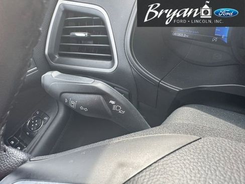 Used 2023 Ford Edge SEL w/ Convenience Package image 26