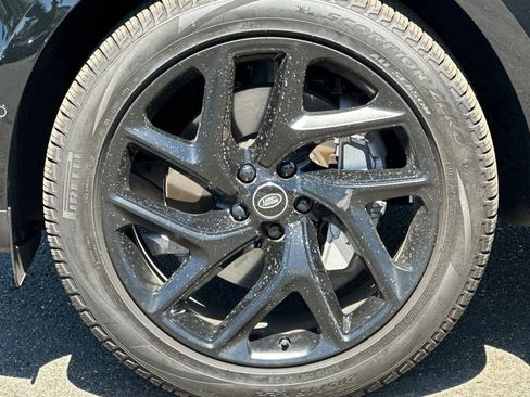 New 2025 Land Rover Range Rover Sport SE AWD/4WD image 10