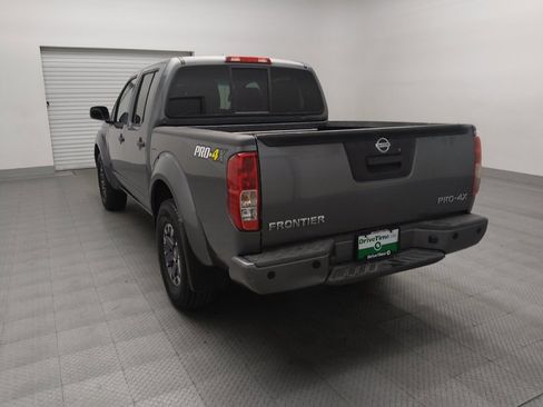 Used 2018 Nissan Frontier PRO-4X AWD/4WD image 5