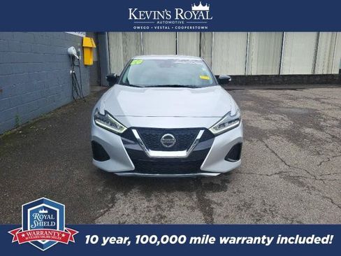 Used 2020 Nissan Maxima 3.5 SV w/ Floor Mat Group FWD image 4