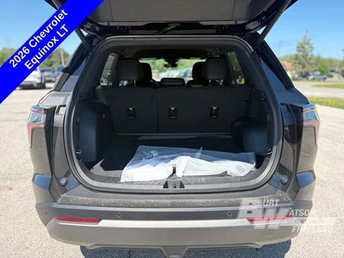 New 2026 Chevrolet Equinox LT w/ Convenience Package II FWD image 29