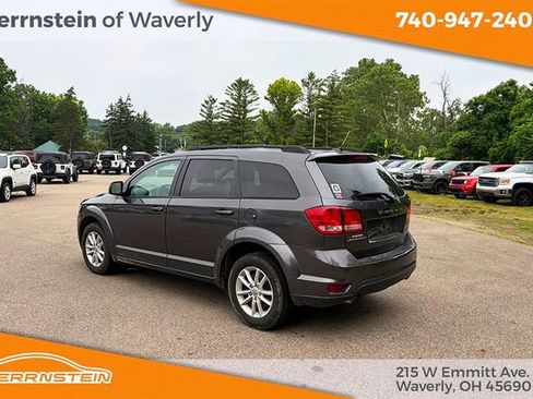Used 2017 Dodge Journey SXT w/ Comfort/Convenience Group FWD image 5