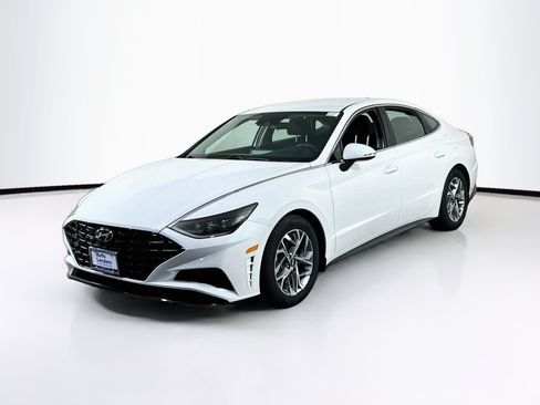 Used 2023 Hyundai Sonata SEL FWD image 1