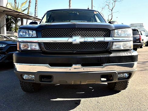 Used 2004 Chevrolet Silverado 2500 LT w/ Skid Plate Package image 2