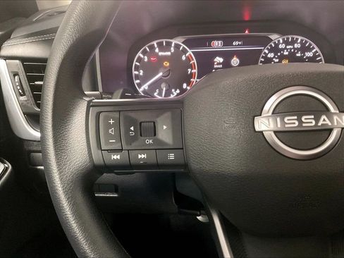 Used 2026 Nissan Rogue S AWD/4WD image 22