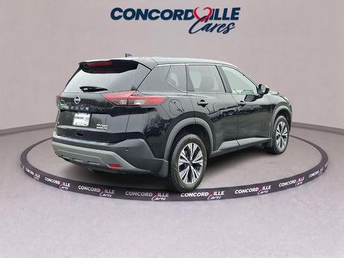 Certified 2023 Nissan Rogue SV AWD/4WD image 7