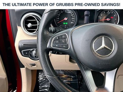 Used 2018 Mercedes-Benz GLC 300 image 27