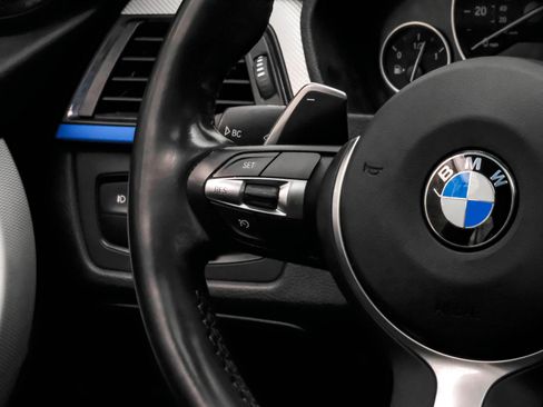 Used 2015 BMW 335i Sedan RWD image 16